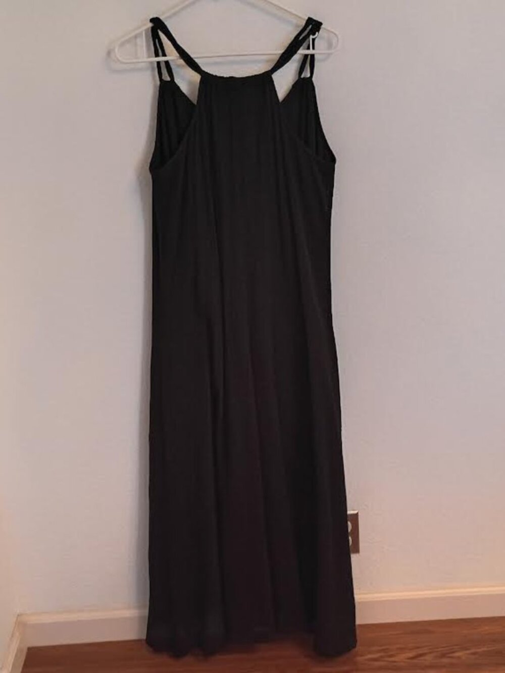 GARNET HILL BLACK CRINKLE GAUZE TWIST HALTER MAXI DRESS LINED SIZE MEDIUM - Picture 2 of 5